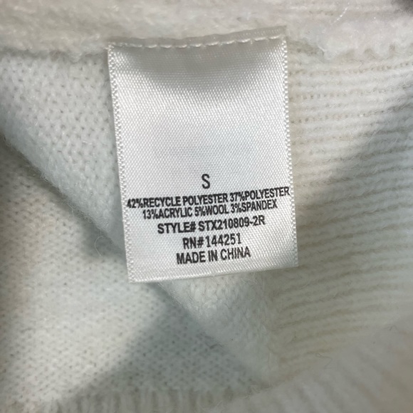 NWT Blue Rain white sweater size Small - Picture 6 of 12